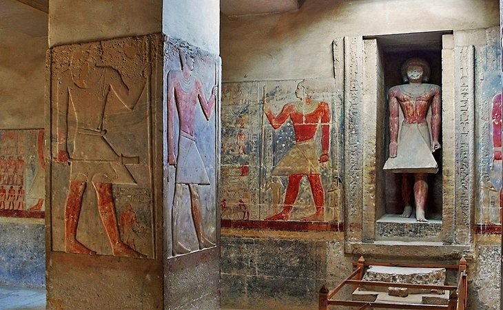 egypt-saqqara-interior-of-mastaba-of-mereruka.jpg