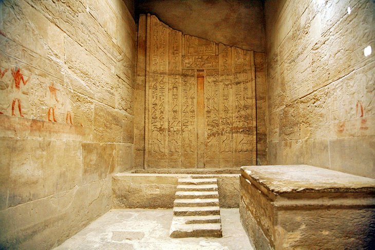 egypt-saqqara-tomb-of-mereruka-interior.jpg