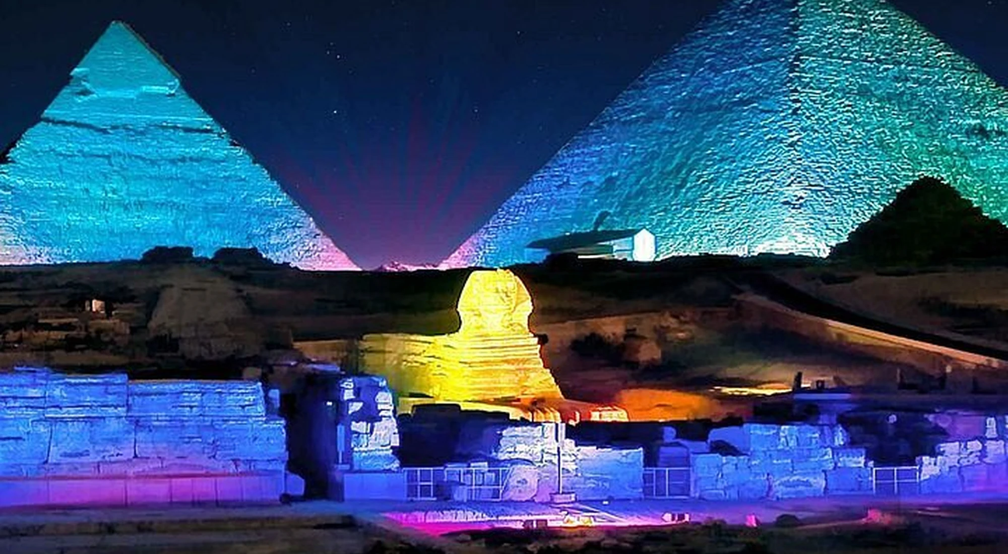 Sound and light show pyramids with dinner