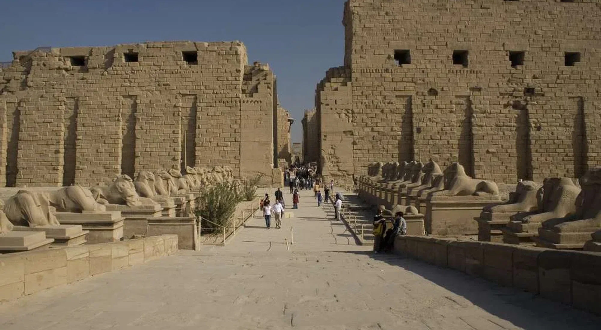 The-Avenue-Of-Sphinxes