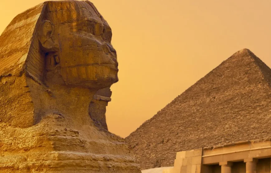 Trip to Giza Pyramids and Egyptian Museum