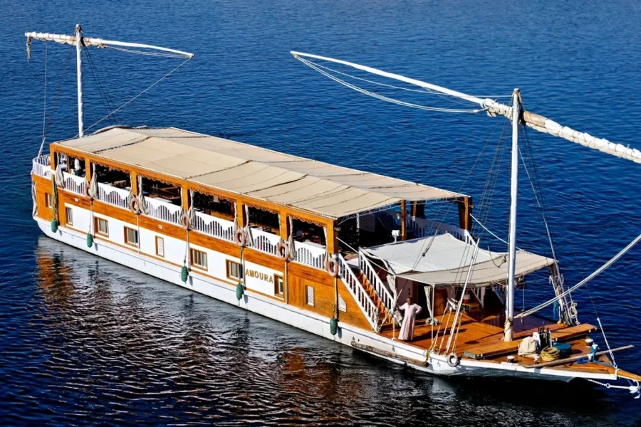 Akhnaton Dahabiya – Nile Cruise in Egypt