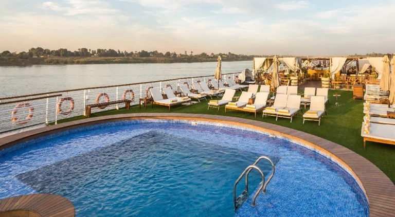 Luxury Nile Cruise 2026: Dahabeya Majaz Sia