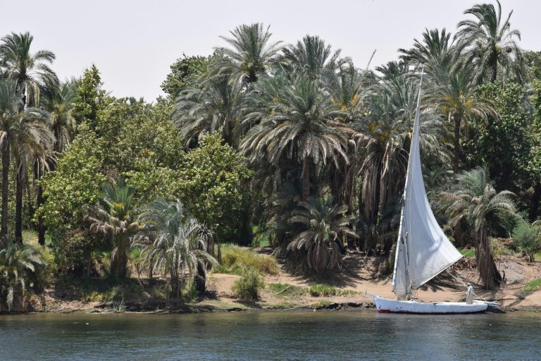 Cruise Privado Nile: Dahabeya Zahra de Lujo